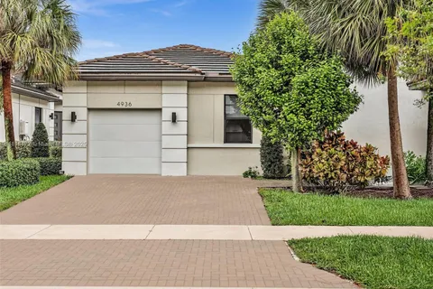 4936 Whispering Way, Dania Beach FL 33312