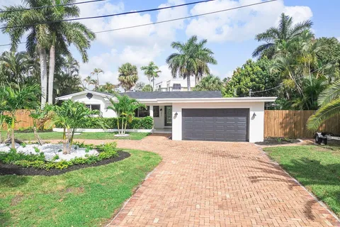 2837 NE 17th Ave, Wilton Manors FL 33334