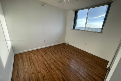 1700 NW N River Dr # 701, Miami FL 33125