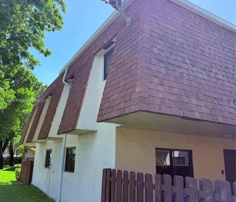 109 San Remo Blvd # 109, North Lauderdale FL 33068
