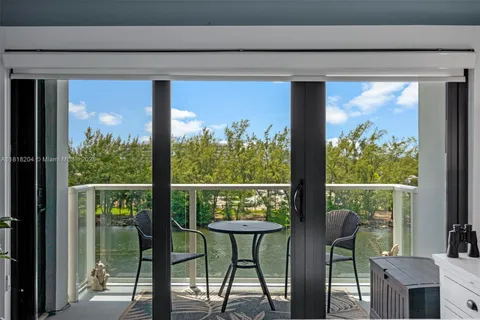 1401 N Riverside Dr # 604, Pompano Beach FL 33062