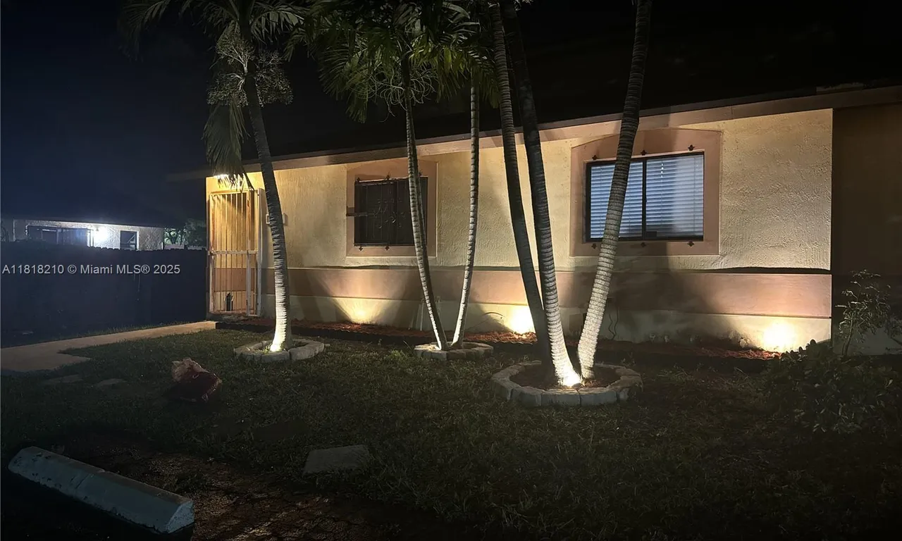 14020 SW 281, Homestead FL 33033