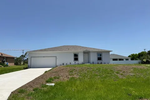 2628 NW Embers, Cape Coral FL 33993