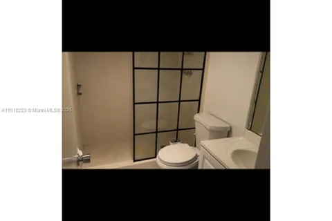 2671 S Course Drive # 303, Pompano Beach FL 33069