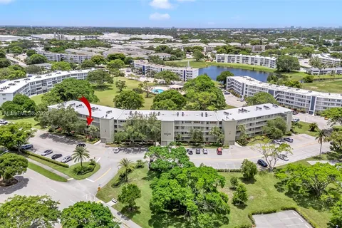 2026 Berkshire B # 2026, Deerfield Beach FL 33442