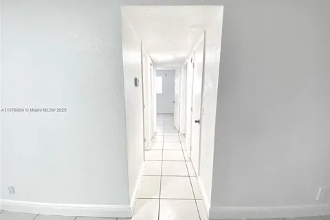 4160 NW 21st St, Lauderhill FL 33313