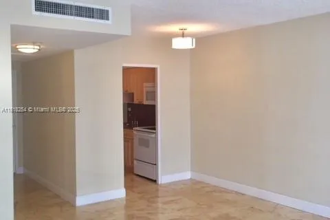 1408 Brickell Bay Dr # 516, Miami FL 33131