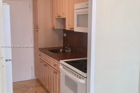 1408 Brickell Bay Dr # 516, Miami FL 33131