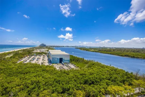 100 Bayview Dr # 1922, Sunny Isles Beach FL 33160