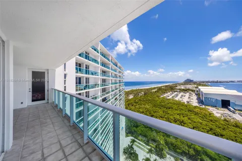 100 Bayview Dr # 1922, Sunny Isles Beach FL 33160
