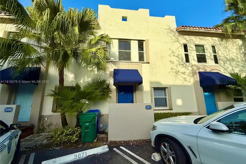 3071 Center St # 19, Miami FL 33133