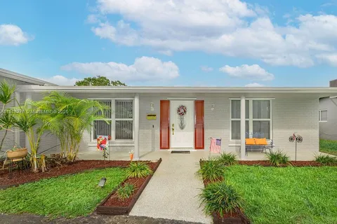 1801 N 55th Ave, Hollywood FL 33021
