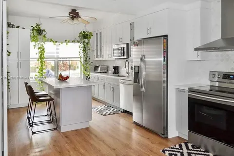 8450 NW 138th Ter # 3004, Miami Lakes FL 33016