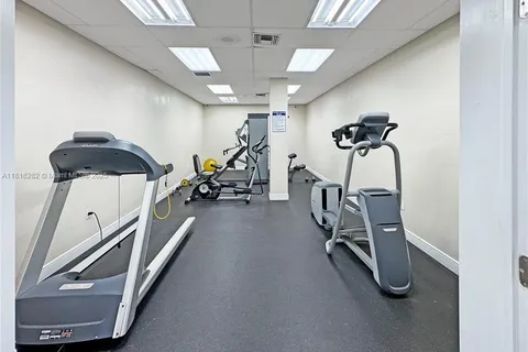 8350 Sands Point Blvd # E309, Tamarac FL 33321