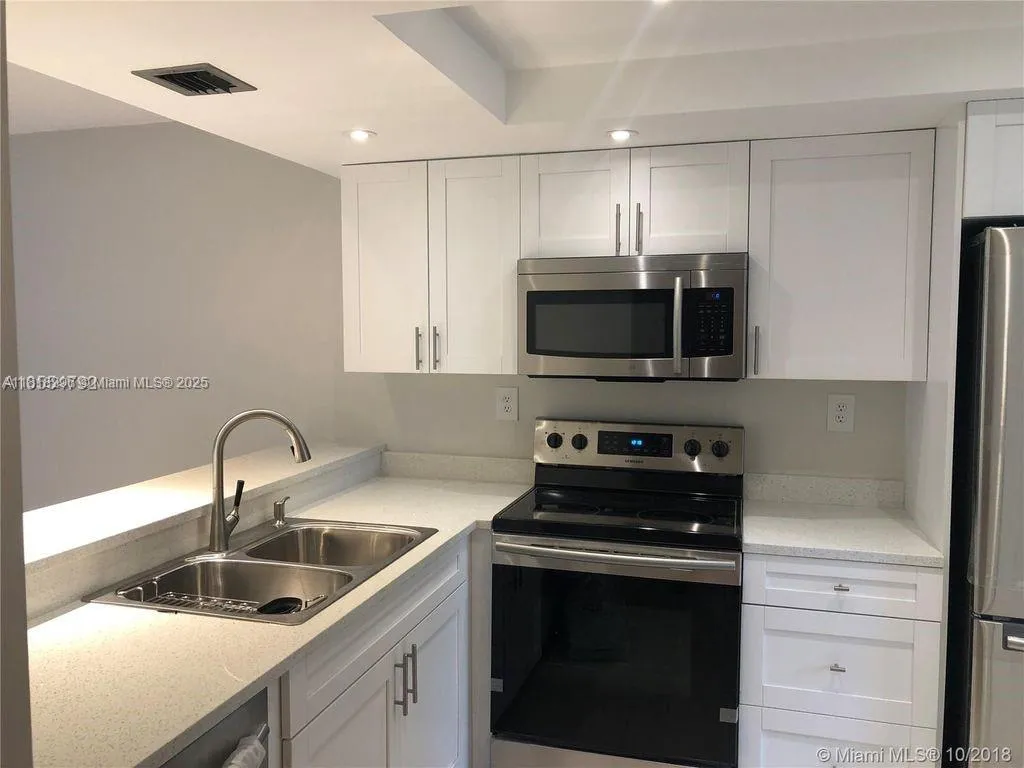 905 Southridge Rd # 104A, Delray Beach FL 33444