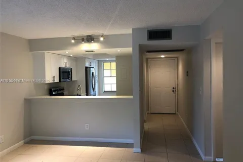 905 Southridge Rd # 104A, Delray Beach FL 33444