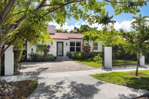 261 SW 30th Rd, Miami FL 33129
