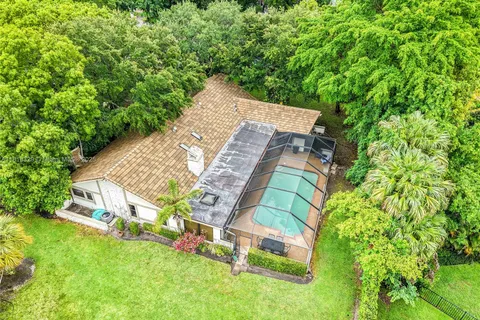 10123 Vestal Ct, Coral Springs FL 33071