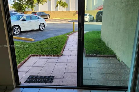 2055 SW 122nd Ave # 117, Miami FL 33175