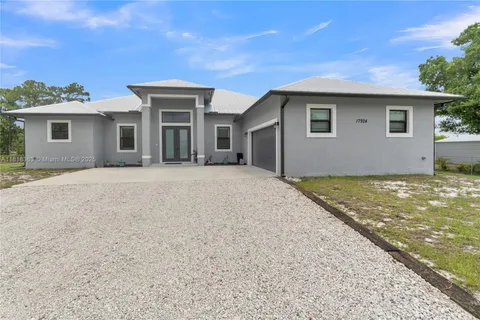 17924 N 68th St N, Loxahatchee FL 33470