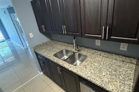 8787 NW 39th St # 8787, Sunrise FL 33351
