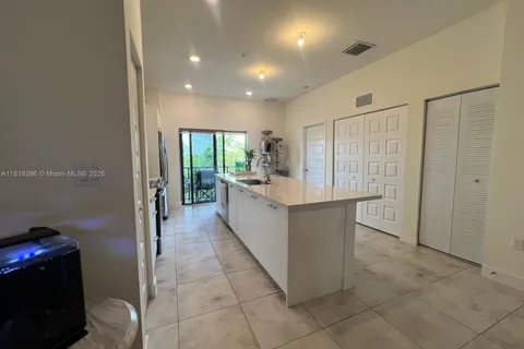 8195 NW 104th Ave # 22, Doral FL 33178