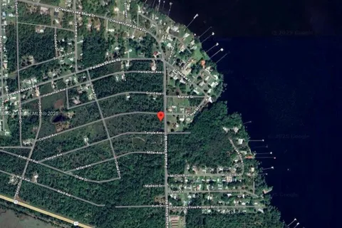 Lot 13 Colonial Av, Cresent City FL 32112