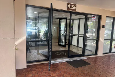 4156 Inverrary Dr # 309, Lauderhill FL 33319