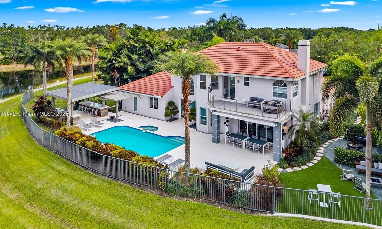 3272 Muirfield, Weston FL 33332