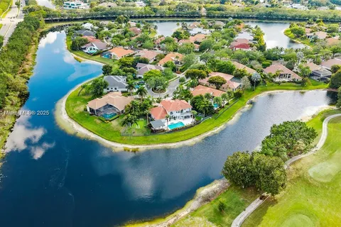 3272 Muirfield, Weston FL 33332