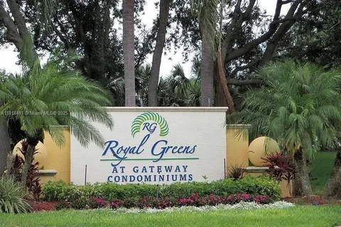 11561 VILLA GRAND # 722, Fort Myers FL 33913