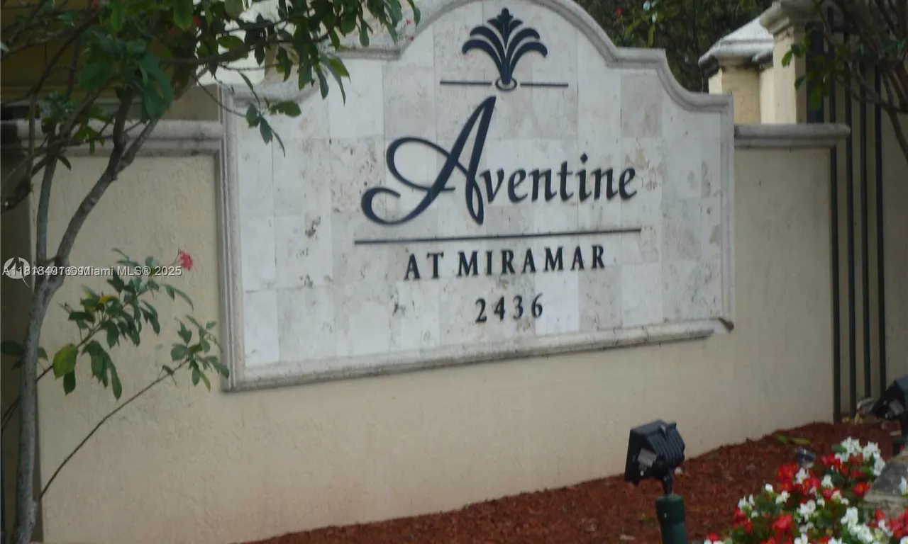 2474 Centergate Dr # 204, Miramar FL 33025