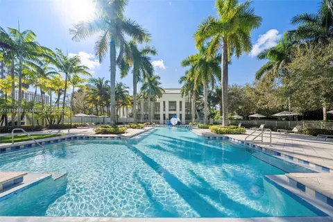 5300 NW 87th Ave # 1507, Doral FL 33178