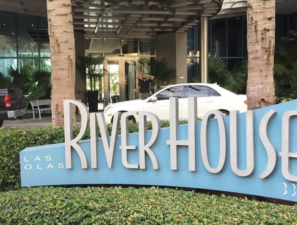 333 Las Olas Way # 3902, Fort Lauderdale FL 33301