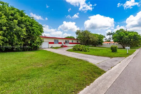 12445 SW 46th St, Miami FL 33175
