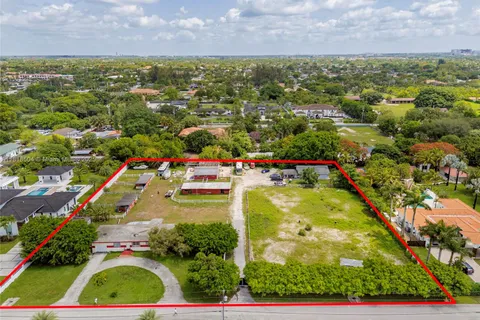 12445 SW 46th St, Miami FL 33175
