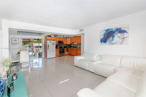 12445 SW 46th St, Miami FL 33175