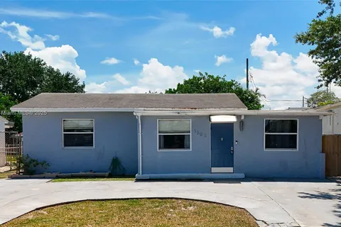 1301 SW 33rd Ter, Fort Lauderdale FL 33312