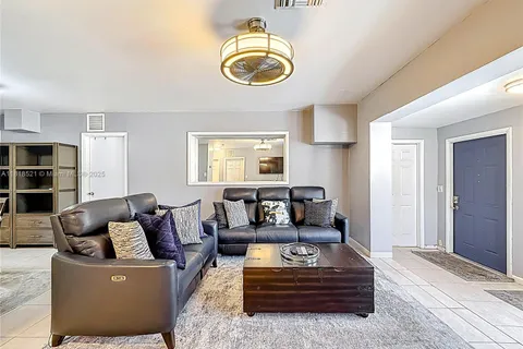 1301 SW 33rd Ter, Fort Lauderdale FL 33312
