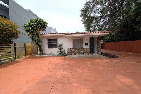 2281 SW 16th CT # 2281, Miami FL 33145