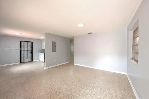 2281 SW 16th CT # 2281, Miami FL 33145
