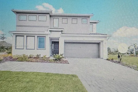 2496 RAMA DR, Kissimmee FL 34746