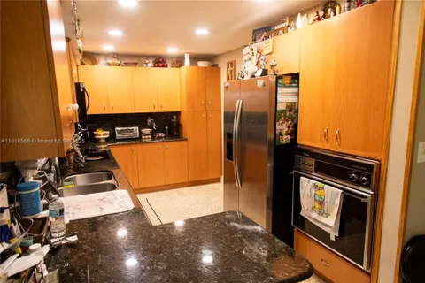 11206 SW 1st St, Sweetwater FL 33174