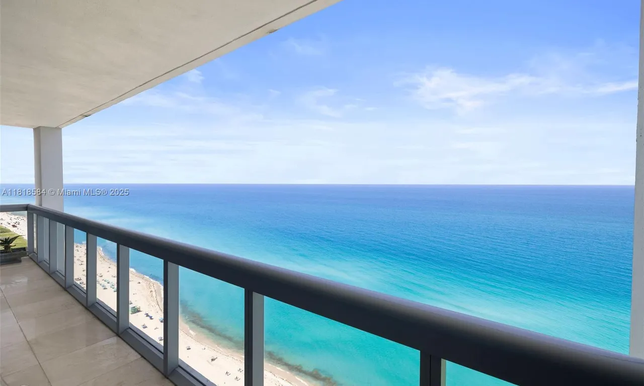 6899 Collins Ave # 2707, Miami Beach FL 33141