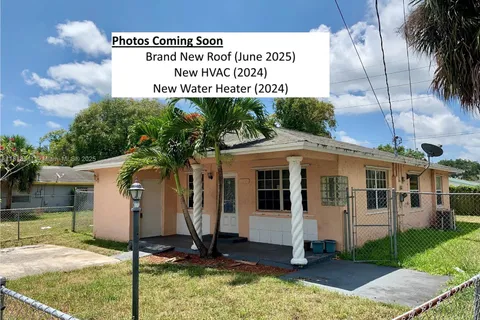 1722 NW 8th Ct, Fort Lauderdale FL 33311