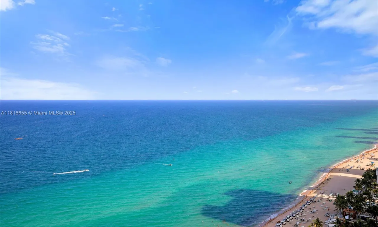 3101 S Ocean Dr # 2708, Hollywood FL 33019