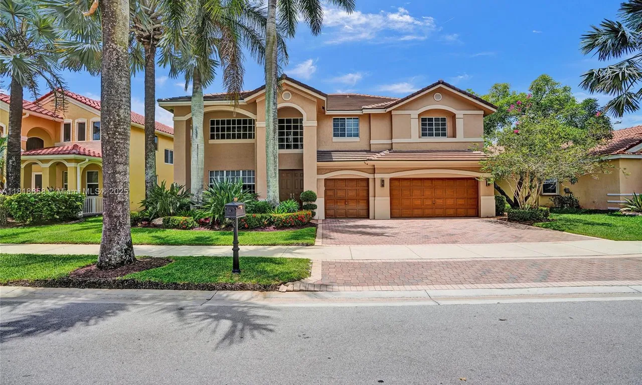 2509 Hunters Run Way, Weston FL 33327