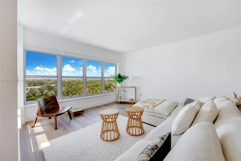 9102 W Bay Harbor Dr # B, Bay Harbor Islands FL 33154