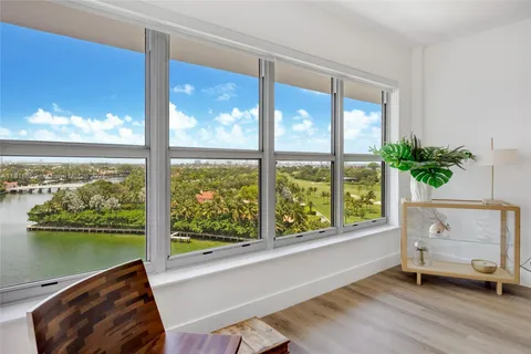 9102 W Bay Harbor Dr # B, Bay Harbor Islands FL 33154