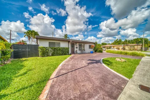10850 SW 61st St, Miami FL 33173